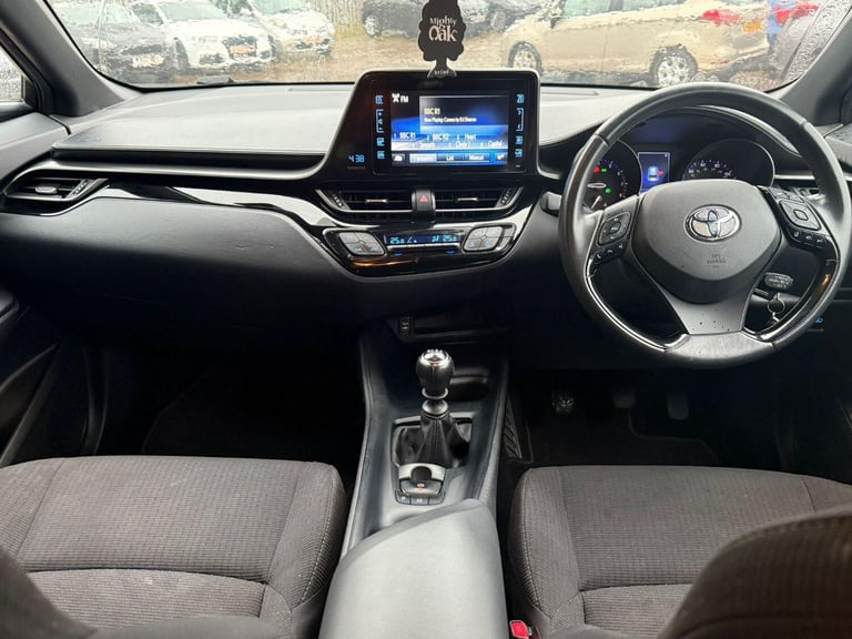 TOYOTA C-HR 1.2 VVT-i Icon 2019