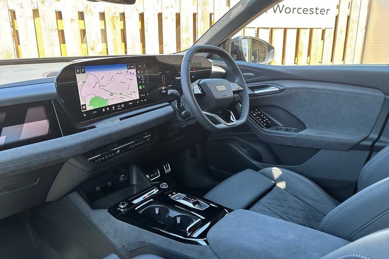2025 Audi Q6 e-tron 225kW Performance 100kWh Edition 1 5dr Auto ESTATE ELECTRIC Automatic