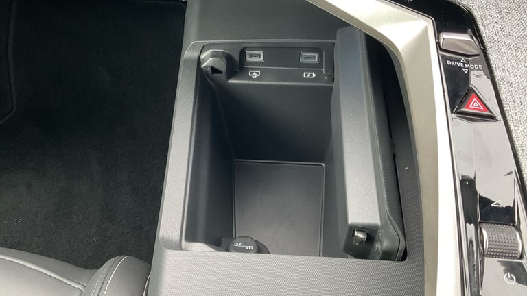 2025 Peugeot 3008 1.2 Hybrid 136 Allure 5dr e-DSC6 Petrol Estate Estate Petrol Automatic