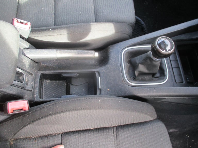 Volkswagen EOS 1.4 TSI SE Cabriolet Euro 5 2dr Petrol Manual - Image 21