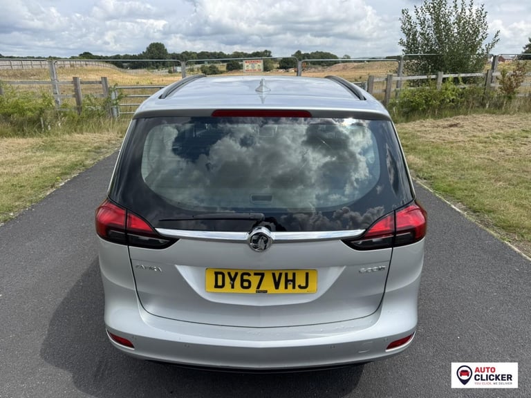 2017 Vauxhall Zafira Tourer 1.6 CDTi ecoFLEX Design MPV 5dr Diesel Manual Euro 6 (s/s) (134 ps) M...