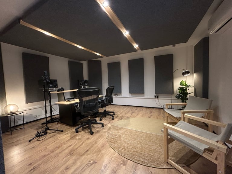 image for Soundproofed Music Production + Recording Studio to rent [Long-term]