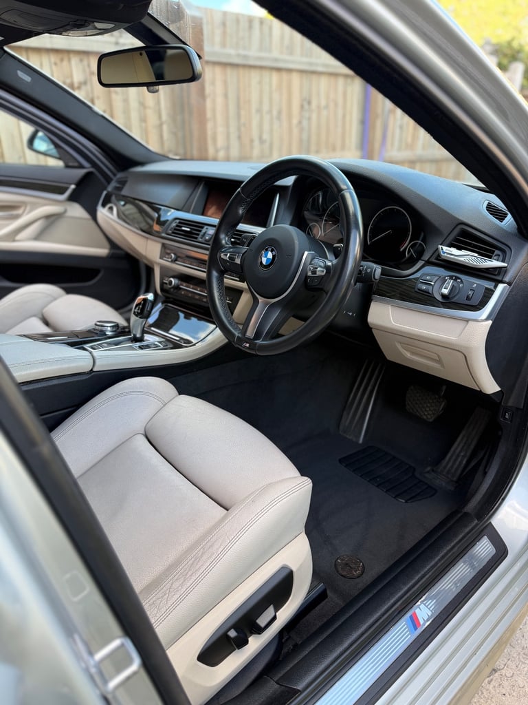BMW, 5 SERIES, Saloon, 2014, Semi-Auto, 1995 (cc), 4 doors