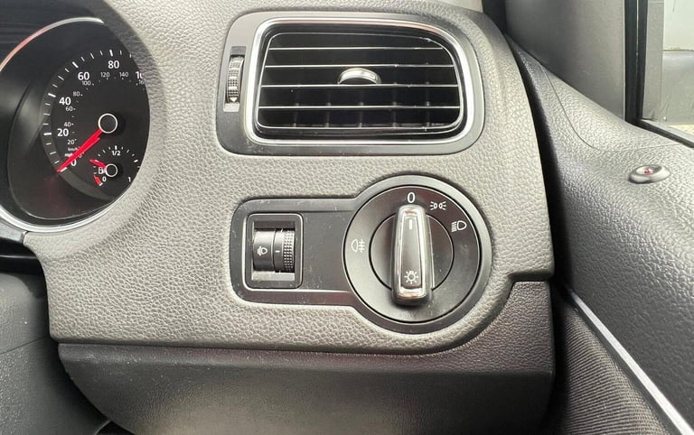 2015 Volkswagen Polo 1.4 TDI BlueMotion Tech SE Euro 6 (s/s) 5dr Diesel