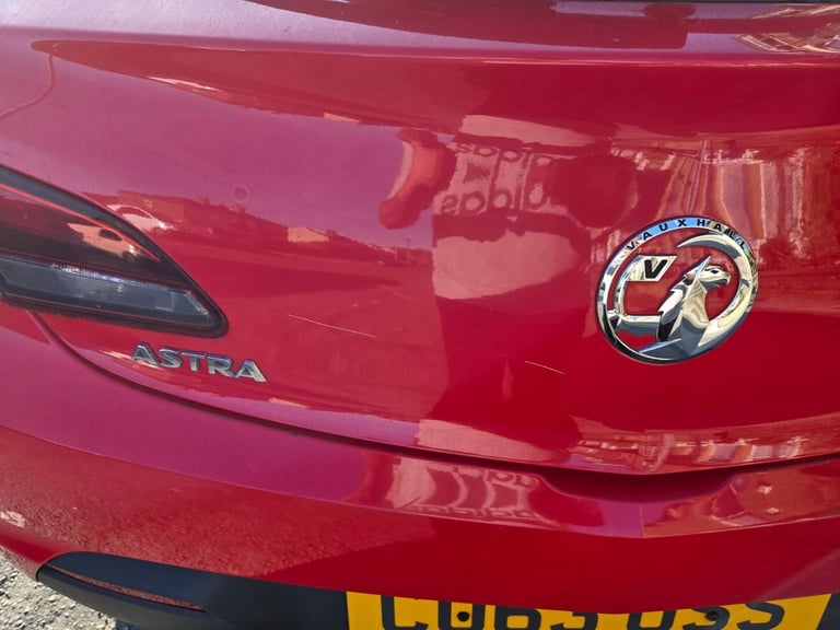 Cheap Vauxhall, ASTRA GTC, Hatchback, 2013, Manual, 1364 (cc),3 doors for sale in Bradford, West Yorkshire