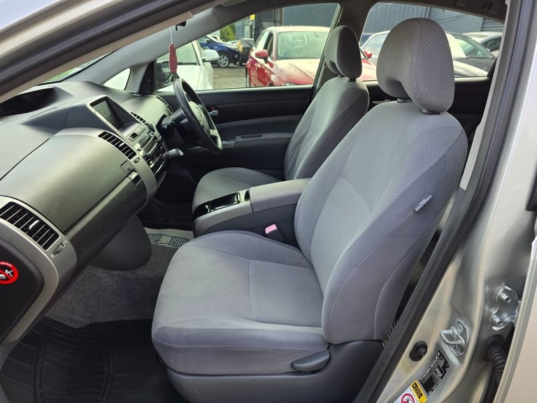 2005 05 TOYOTA PRIUS 1.5 T4 HATCHBACK 5DR PETROL HYBRID CVT (104 G/KM, 76 BHP)