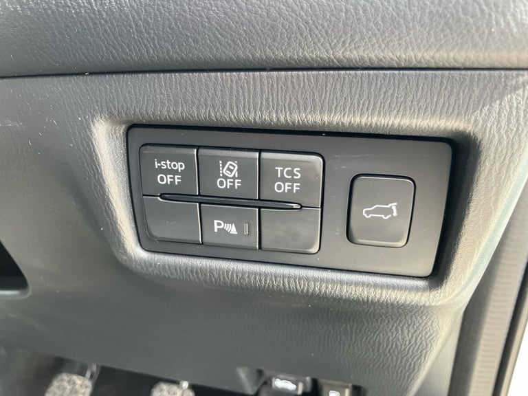 2023 Mazda CX-5 2.0 e-Skyactiv G MHEV Exclusive-Line 5dr Estate PETROL Manual