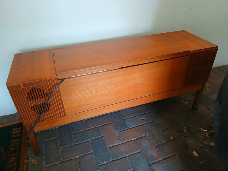 Vintage BSR Record Player, Retro teak Cabinet, HMV radiogram 2345 
