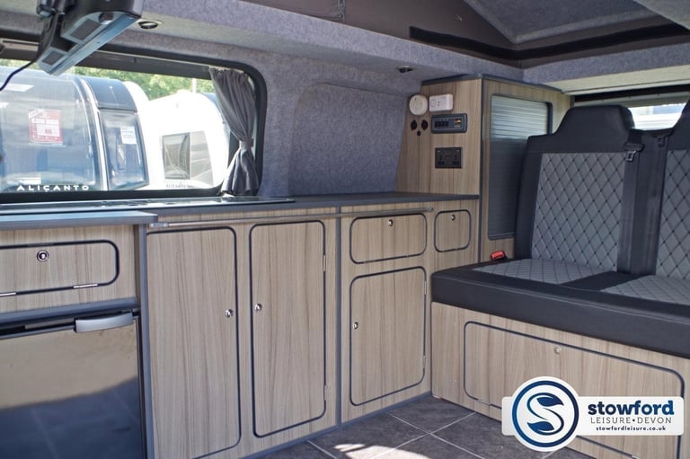 Citroen Dispatch Camper, Pop Top 2022 Used Campervan