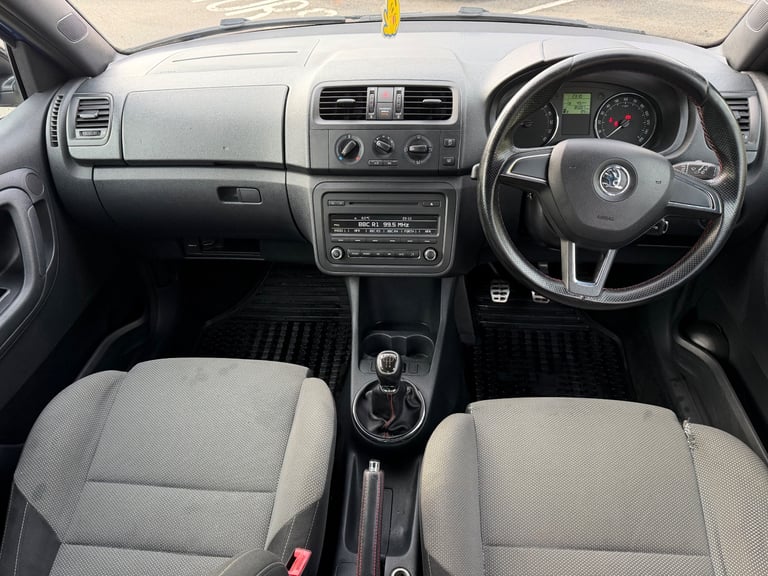 Skoda, FABIA, Estate, 2014, Manual, 1598 (cc), 5 doors