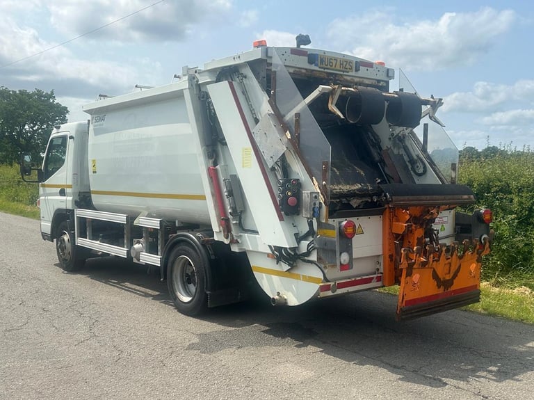 Mitsubishi Canter 7C15 4 X 2 Refuse Truck