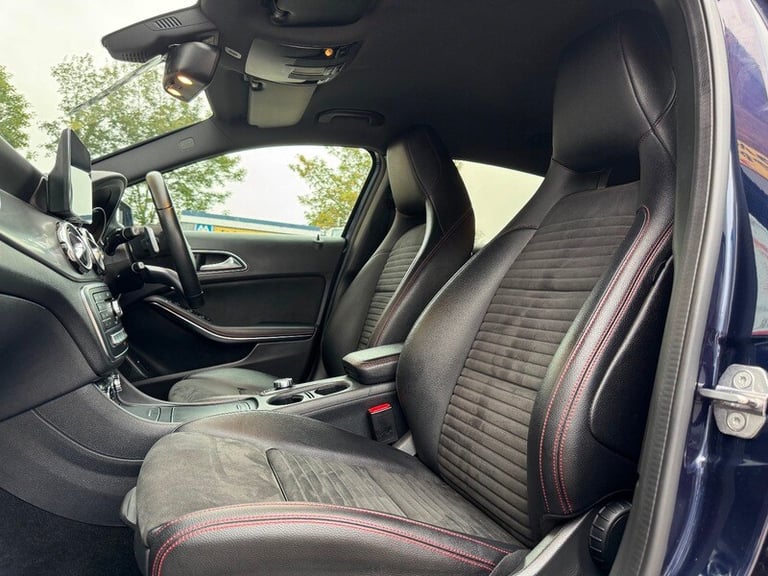 Mercedes GLA Class GLA 220 D 4MATIC AMG LINE