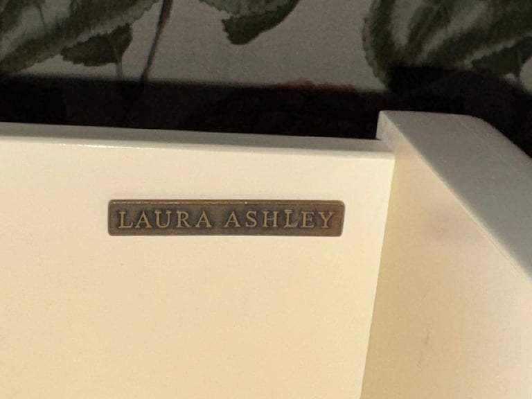 PAIR LAURA ASHLEY ‘CLIFTON’ BEDSIDE CABINETS, IVORY/CREAM, VGC