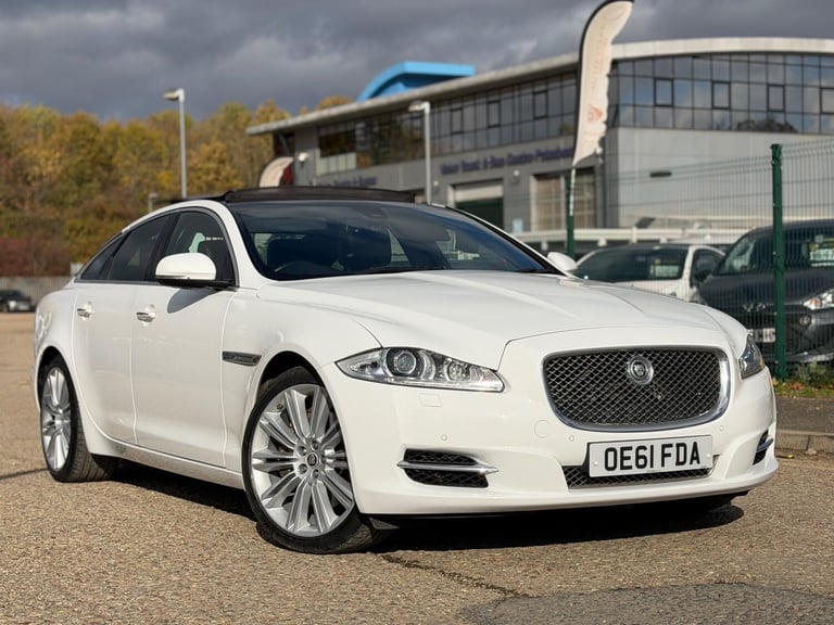 2012 Jaguar XJ 3.0d V6 Portfolio Auto Euro 5 4dr SALOON Diesel Automatic