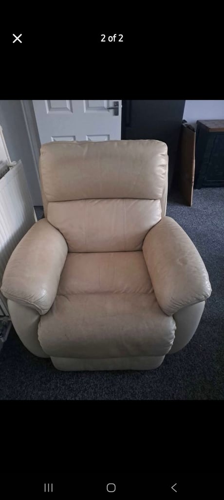 image for 3 piece cream leather sofa 