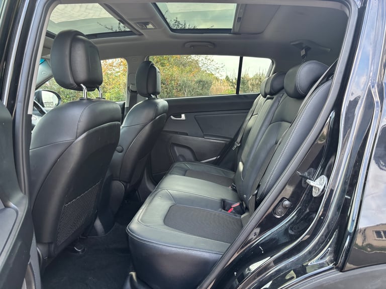 Kia, SPORTAGE, Estate, 2014, Manual, 1591 (cc), 5 doors