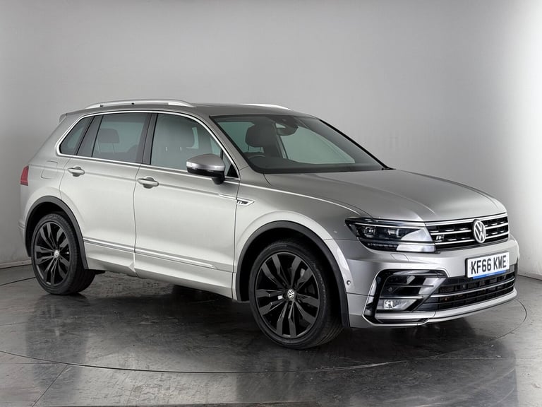 image for  Volkswagen Tiguan 2.0 TDI BlueMotion Tech R-Line DSG 4Motion Euro 6 (s/s) 5dr Diesel Automatic