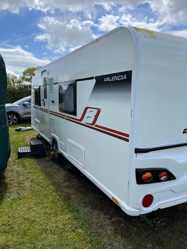Baileys Valencia Caravan series 4 - 2018 with motor mover