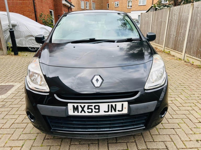 RENAULT CLIO 2010, MANUAL 1.1, VERY LOW MILEAGE 28000, LOW EMISSION, 1 PREVIOUS OWNER