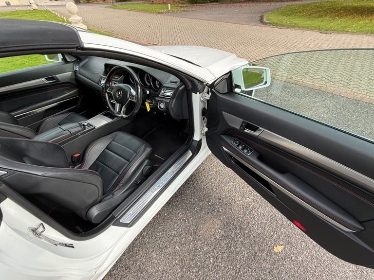 2015 Mercedes-Benz E Class E400 AMG Line 2dr 7G-Tronic CONVERTIBLE PETROL Automatic