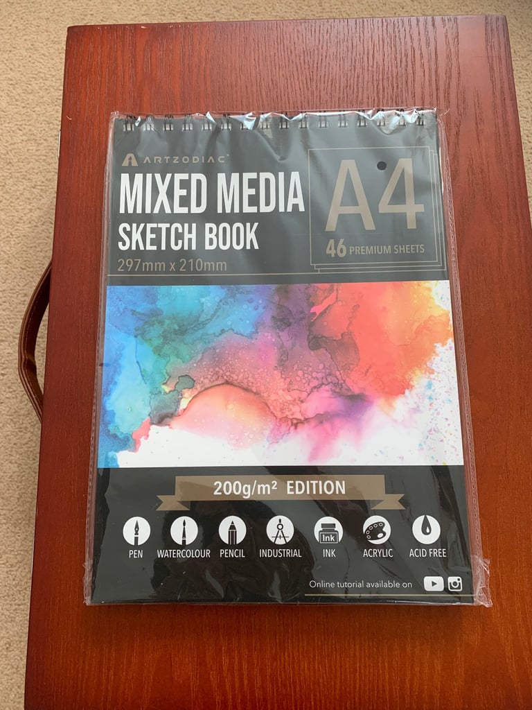 Art media case includes paint, pencils pens and pastels