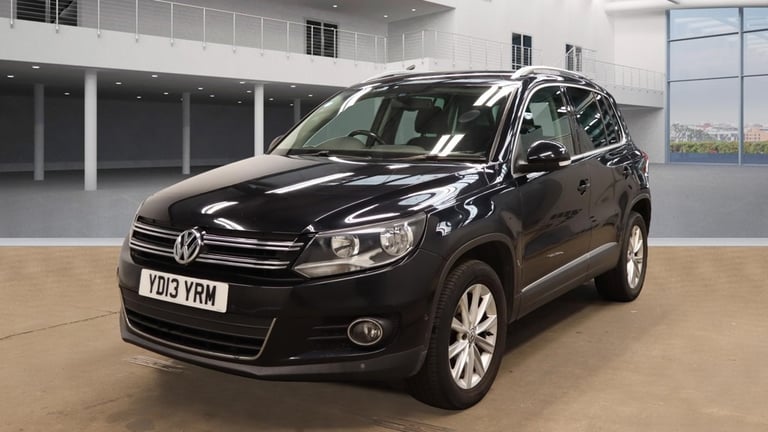 2013 Volkswagen Tiguan 2013 2.0 TDi BlueMotion Tech SE 5dr 4X4  DSG AUTO BLACK SERVICE HISTORY ES...
