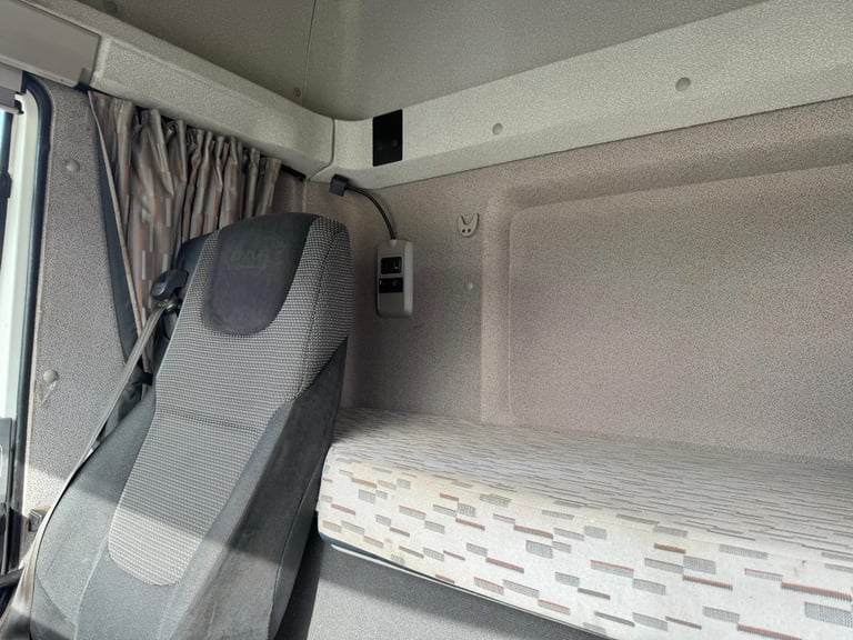 2016 DAF CF400 8x2 Beavertail Plant 
