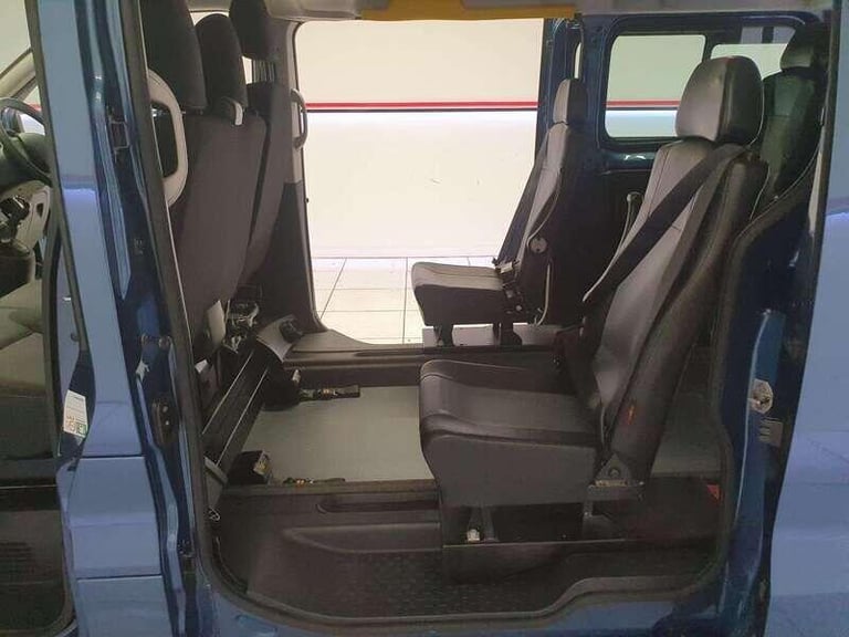 2021 Renault Trafic 2.0 dCi ENERGY SL28 Business 7 Seats 5dr MPV Diesel Manual