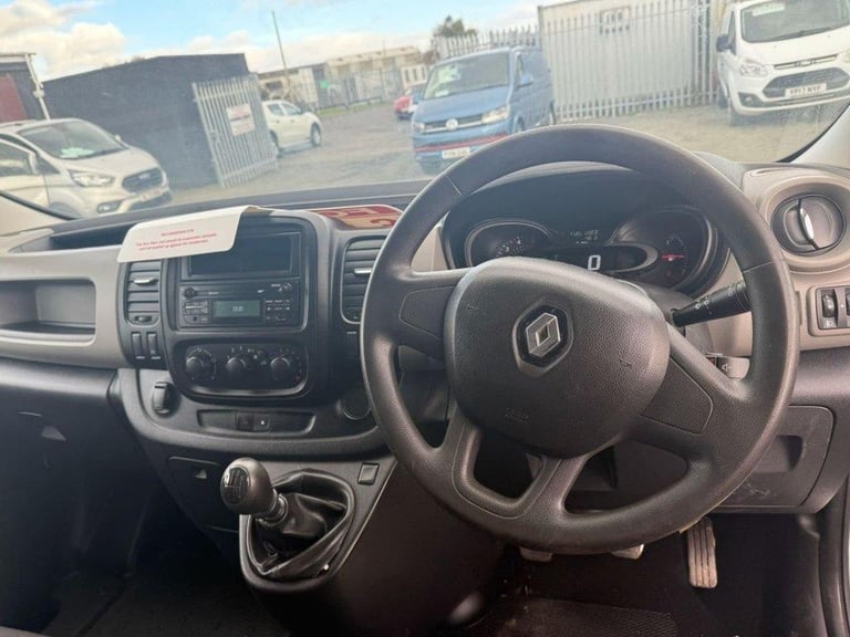 2018 ON 18 PLATE RENAULT TRAFFIC L129 BUSINESS DCI LWB DIESEL VAN ULEZ FREE ZONE