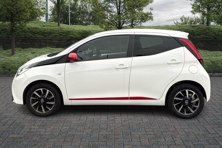 2021 Toyota AYGO 1.0 VVT-i X-Trend TSS 5dr x-shift Hatchback Petrol Automatic