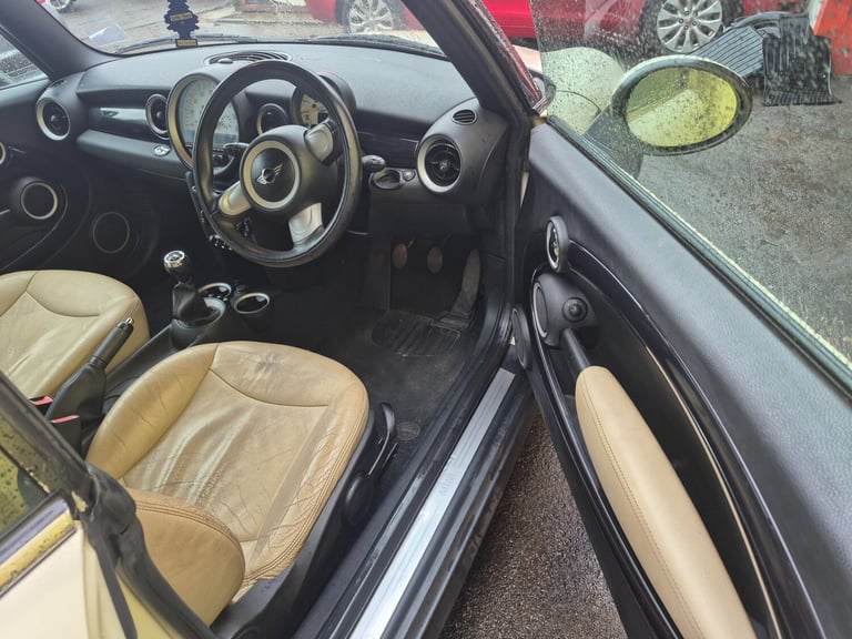 2010 MINI Convertible 1.6 One 2dr CONVERTIBLE Petrol Manual