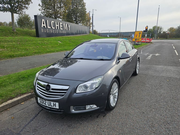 image for Insignia Elite Nav diesel 2.0 cdti diesel 60mpg excellent runner 