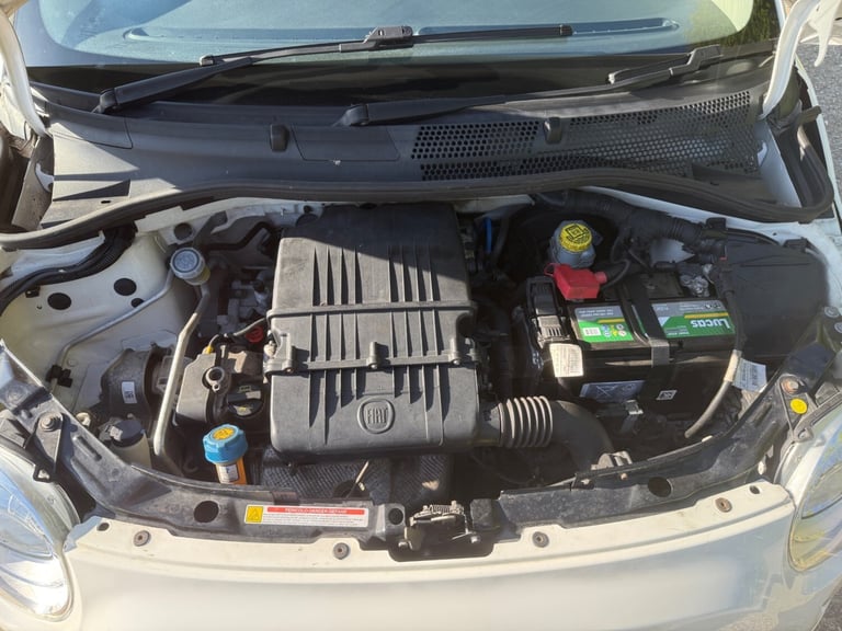  2015 Fiat 500 1.2 lounge pano roof 62.000 moles  