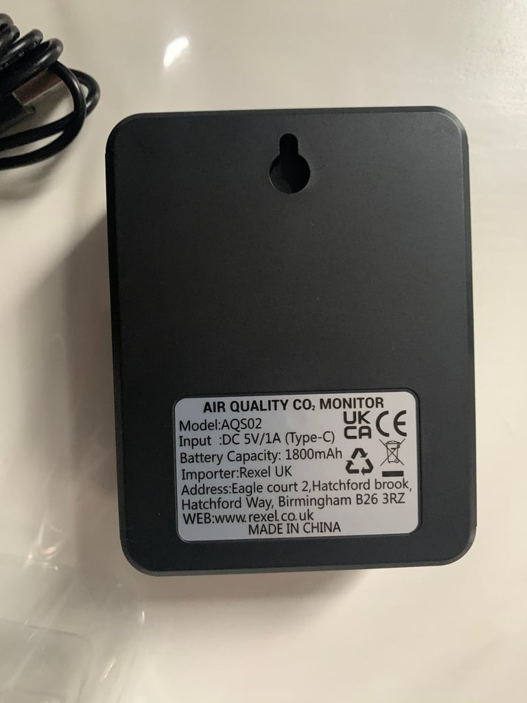 Suntell Air Quality CO2 Monitor AQS02 LCD Display with Power Cord - NEW