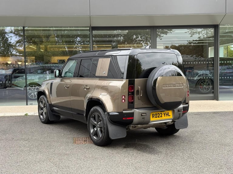 2022 Land Rover Defender 110 2.0 P400e 15.4kWh X-Dynamic HSE SUV 5dr Petrol Plug-in Hybrid Auto 4...
