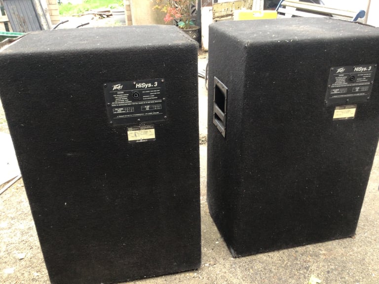 Pair peavy Hisys 3 cabs