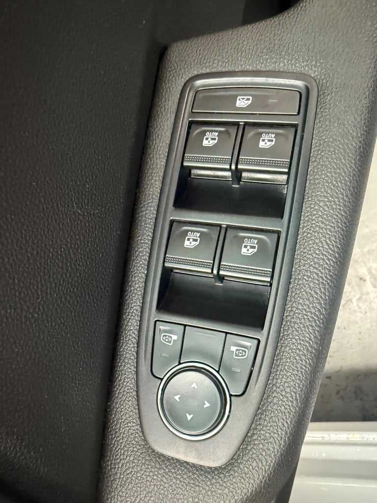 2022 Renault Clio 1.0 TCe Evolution Euro 6 (s/s) 5dr HATCHBACK Petrol Manual