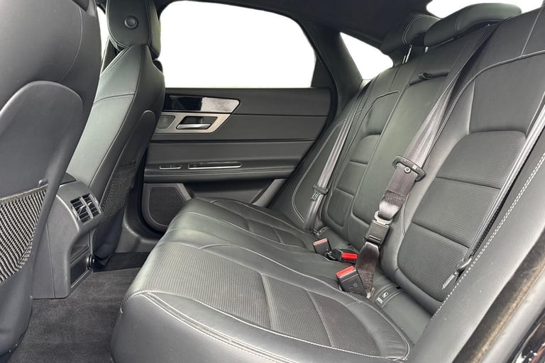 2020 Jaguar XF 2.0i [250] Chequered Flag 4dr Auto SALOON PETROL Automatic