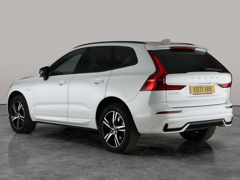 2022 Volvo XC60 2.0h T6 Recharge 11.6kWh R-Design SUV 5dr Petrol Plug-in Hybrid Auto AWD Eu Suv P...