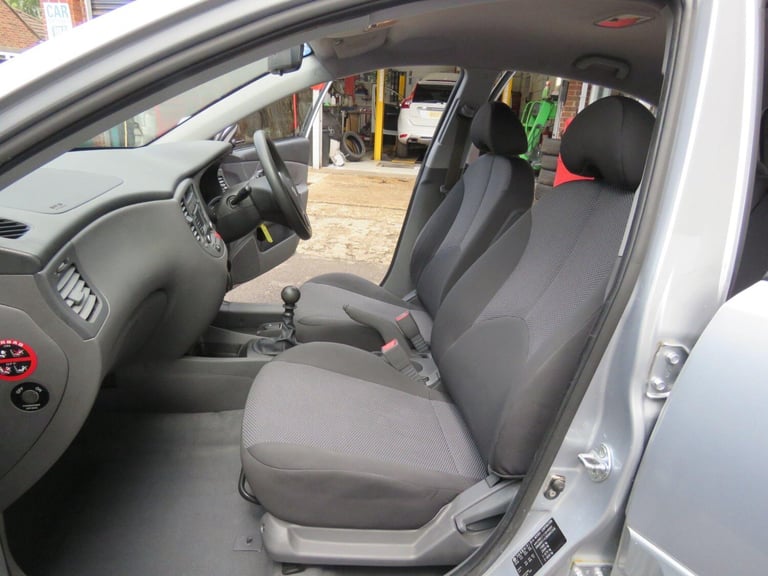 2011 Kia Rio 1.4 2 IPD 5dr HATCHBACK Petrol Manual