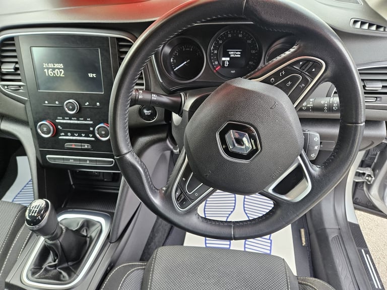 2019 Renault Megane 1.3 TCE Play 5dr ESTATE Petrol Manual