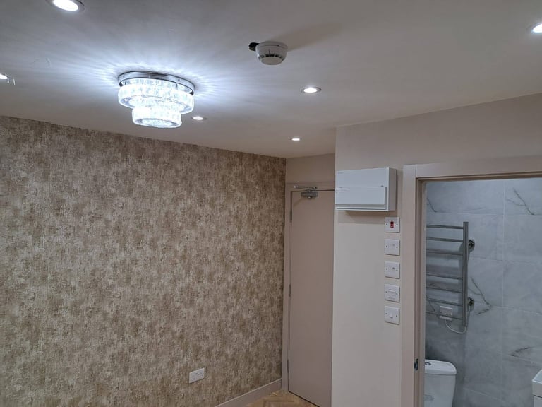 BRAND NEW STUDIOS UXBRIDGE SINGING BONUS!