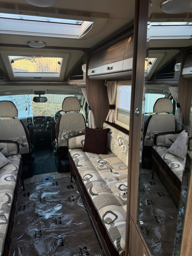 2015 - Auto Sleeper Broadway - 27,000 Miles - 2.2ltr - 2 Belts / 2 Berth