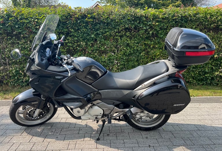 Honda, nt700v Deauville 680cc