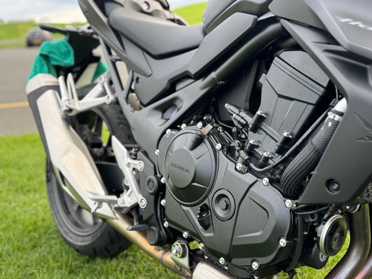 Honda CB750 Hornet (2025 model, 755cc)