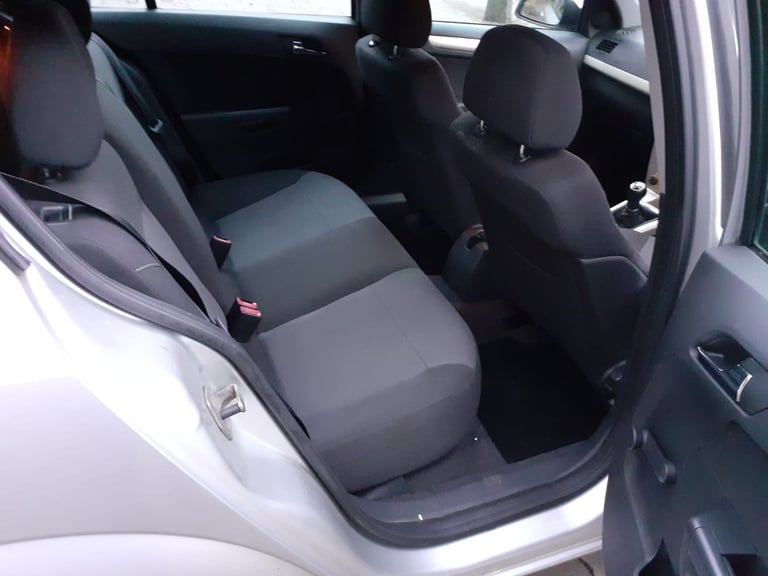 Vauxhall, ASTRA, Hatchback, 2008, Manual, 1598 (cc), 5 doors