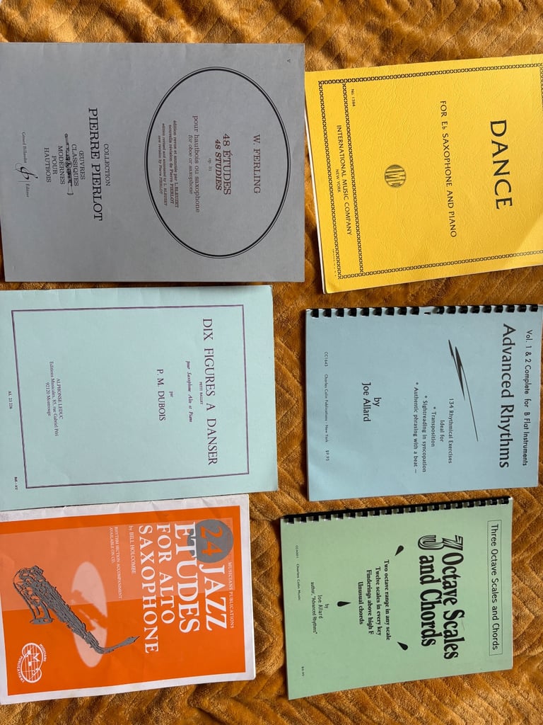 Saxophone music books