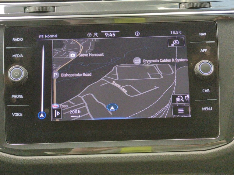 2022 Volkswagen Tiguan Allspace 1.5 TSI R-Line SUV 5dr Petrol DSG Euro 6 (s/s) (150 ps) - AUTO PA...