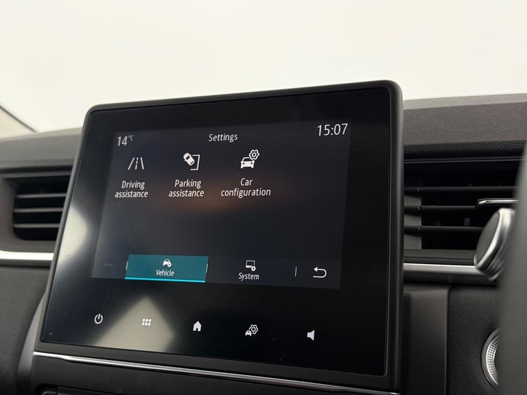 2021 Renault Captur 1.3 TCe Iconic EDC Euro 6 (s/s) 5dr HATCHBACK Petrol Automatic