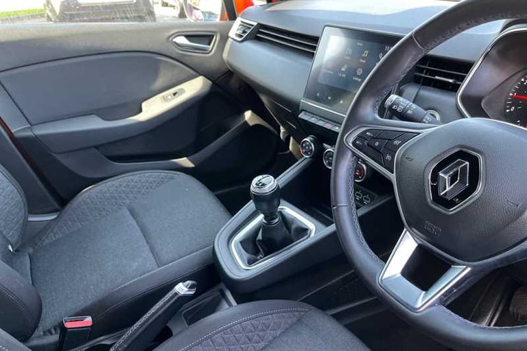 2020 Renault Clio 1.0 TCe Iconic Hatchback 5dr Petrol Manual Euro 6 (s/s) (100 ps) Hatchback Petr...